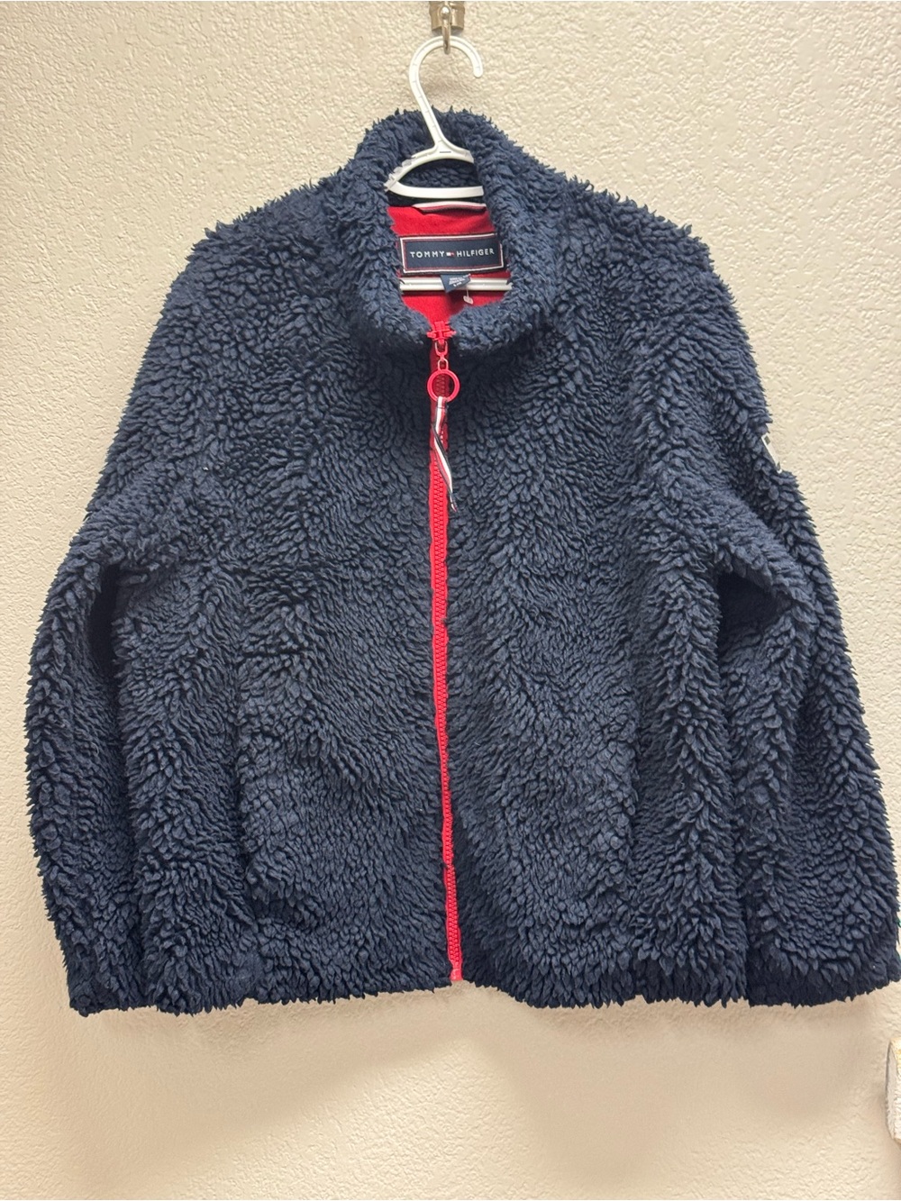 Tommy Hilfiger Navy Sherpa Puffer Jacket with Red Zip LG pit 25 L 28” Men’s larg